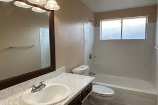 994 E Gladwick St, Carson, CA 90746 - Photo 12