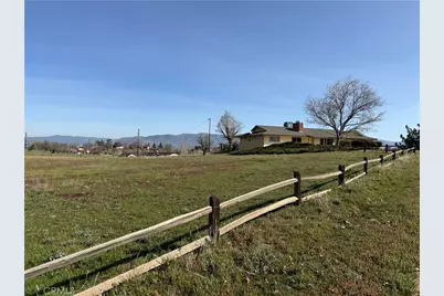 21258 Jeffery, Tehachapi, CA 93561 - Photo 4