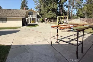 7112 Crestwood St, Bakersfield, CA 93308 - Photo 40