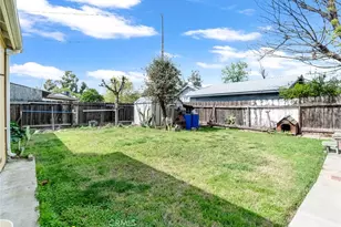 414 W Cameron, Hanford, CA 93230 - Photo 12