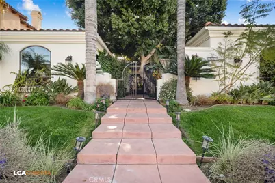 15001 Colonia De Las Rosas, Bakersfield, CA 93306 - Photo 2