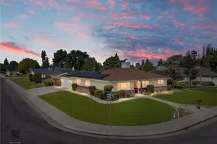 2505 Courtleigh, Bakersfield, CA 93309 - Photo 2