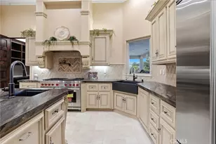 15014 Thunder Valley Rd, Bakersfield, CA 93314 - Photo 16