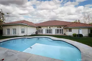 7301 Calle Sagrada, Bakersfield, CA 93309 - Photo 40