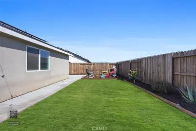 807 Potts Point Way, Bakersfield, CA 93307 - Photo 36