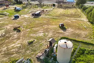 9446 Kern River, Bakersfield, CA 93308 - Photo 42