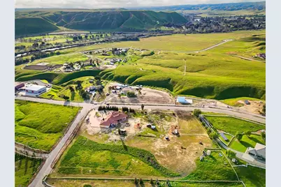 9446 Kern River, Bakersfield, CA 93308 - Photo 48