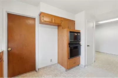 1123 E Washington Avenue, Reedley, CA 93654 - Photo 28