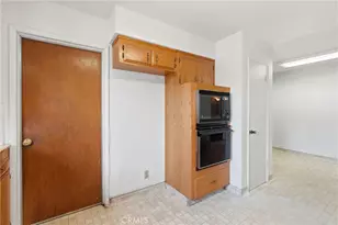 1123 E Washington Ave, Reedley, CA 93654 - Photo 28