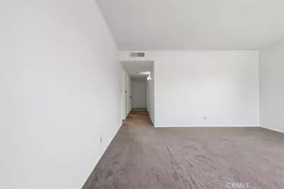 1123 E Washington Avenue, Reedley, CA 93654 - Photo 14