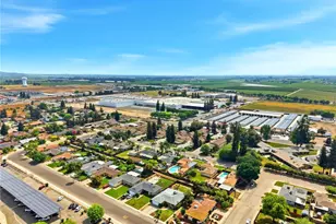 1123 E Washington Ave, Reedley, CA 93654 - Photo 12