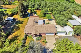 24053 Rd 212, Lindsay, CA 93247 - Photo 10