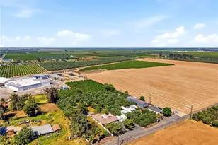 24053 Rd 212, Lindsay, CA 93247 - Photo 12