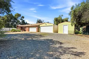 24053 Rd 212, Lindsay, CA 93247 - Photo 8