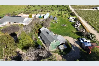 5770 Vista Serrano, Paso Robles, CA 93446 - Photo 4