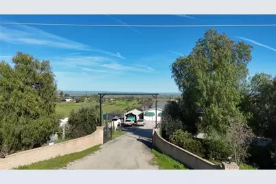 5770 Vista Serrano, Paso Robles, CA 93446 - Photo 1