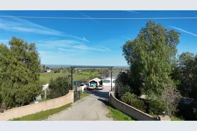 5770 Vista Serrano, Paso Robles, CA 93446 - Photo 2