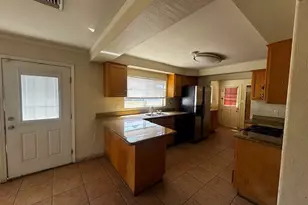 18117 Seine Ave, Artesia, CA 90701 - Photo 2