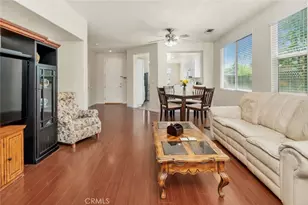 331 Hollyhill Dr, Bakersfield, CA 93312 - Photo 10