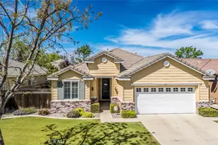 331 Hollyhill Dr, Bakersfield, CA 93312 - Photo 4