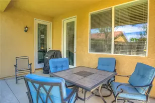 331 Hollyhill Dr, Bakersfield, CA 93312 - Photo 28