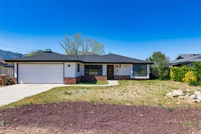 21921 Fig Court, Tehachapi, CA 93561 - Photo 2