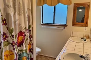 30081 Jamaica Dunes Dr, Tehachapi, CA 93561 - Photo 16