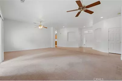 6111 W Pryor Avenue, Visalia, CA 93277 - Photo 18