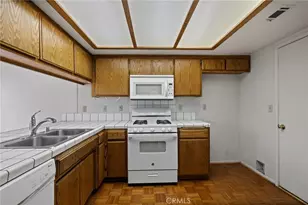 18520 Glenview Ct, Tehachapi, CA 93561 - Photo 34