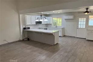 409 W Packwood, Visalia, CA 93277 - Photo 4
