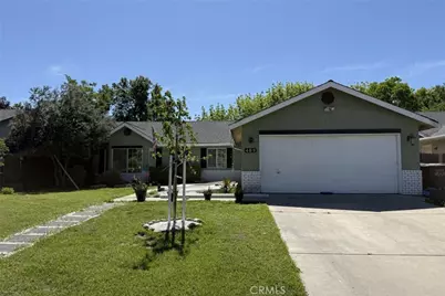 409 W Packwood, Visalia, CA 93277 - Photo 2