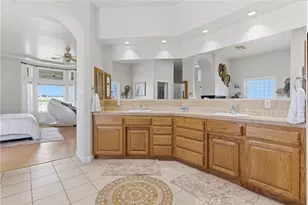 1148 Basta, Bakersfield, CA 93308 - Photo 32