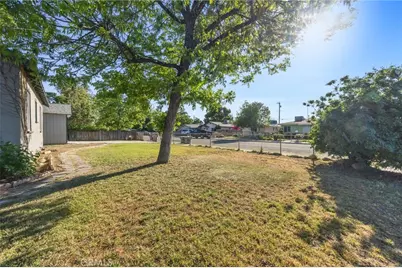 2829 Dracena Street, Bakersfield, CA 93304 - Photo 22