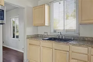 2829 Dracena St, Bakersfield, CA 93304 - Photo 12