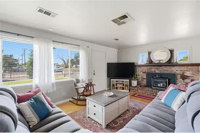 4007 W Myrtle Avenue, Visalia, CA 93277 - Photo 22