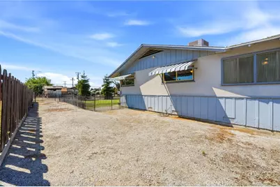 4007 W Myrtle Avenue, Visalia, CA 93277 - Photo 50