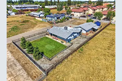 4007 W Myrtle Avenue, Visalia, CA 93277 - Photo 12