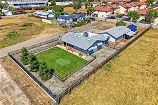 4007 W Myrtle Ave, Visalia, CA 93277 - Photo 12