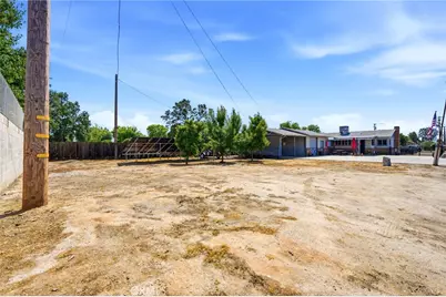 4007 W Myrtle Avenue, Visalia, CA 93277 - Photo 52