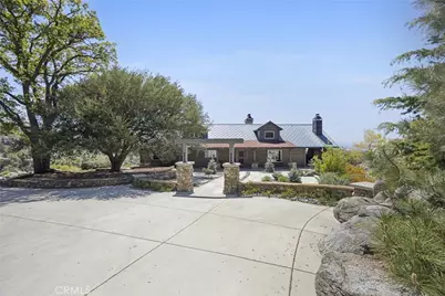 27241 Deertrail Drive, Tehachapi, CA 93561 - Photo 8