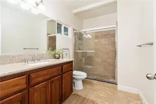 4670 N Constance, Fresno, CA 93722 - Photo 28