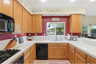 2344 Timsbury Way, Santa Maria, CA 93455 - Photo 18