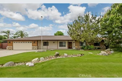 2065 Jenkins, Bakersfield, CA 93314 - Photo 2