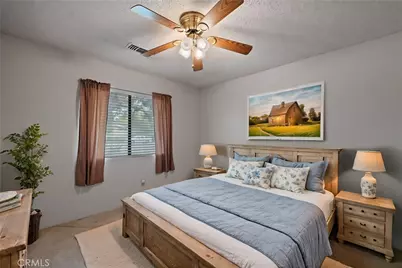 2065 Jenkins, Bakersfield, CA 93314 - Photo 26
