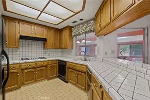 2065 Jenkins, Bakersfield, CA 93314 - Photo 14