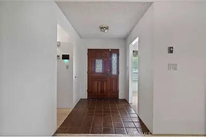 2065 Jenkins, Bakersfield, CA 93314 - Photo 6