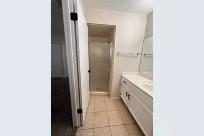 3136 W Austin Way, Fresno, CA 93722 - Photo 14