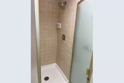 3136 W Austin Way, Fresno, CA 93722 - Photo 38