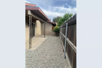 3136 W Austin Way, Fresno, CA 93722 - Photo 48