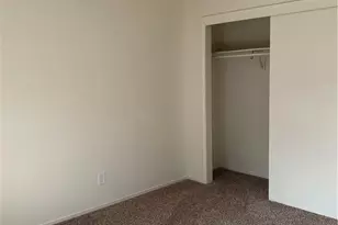 3136 W Austin Way, Fresno, CA 93722 - Photo 44